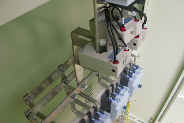 乌兰察布配电柜-3683谈谈配电柜的尺寸有哪些